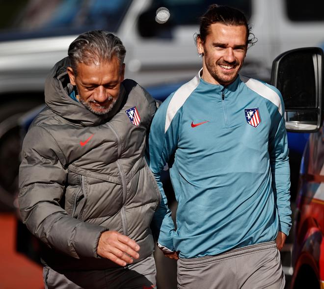 转会期马德里竞技备战NBA总决赛,刷新队史纪录细节曝光,球迷炸锅,年轻球员得到机会的简单介绍开云体育