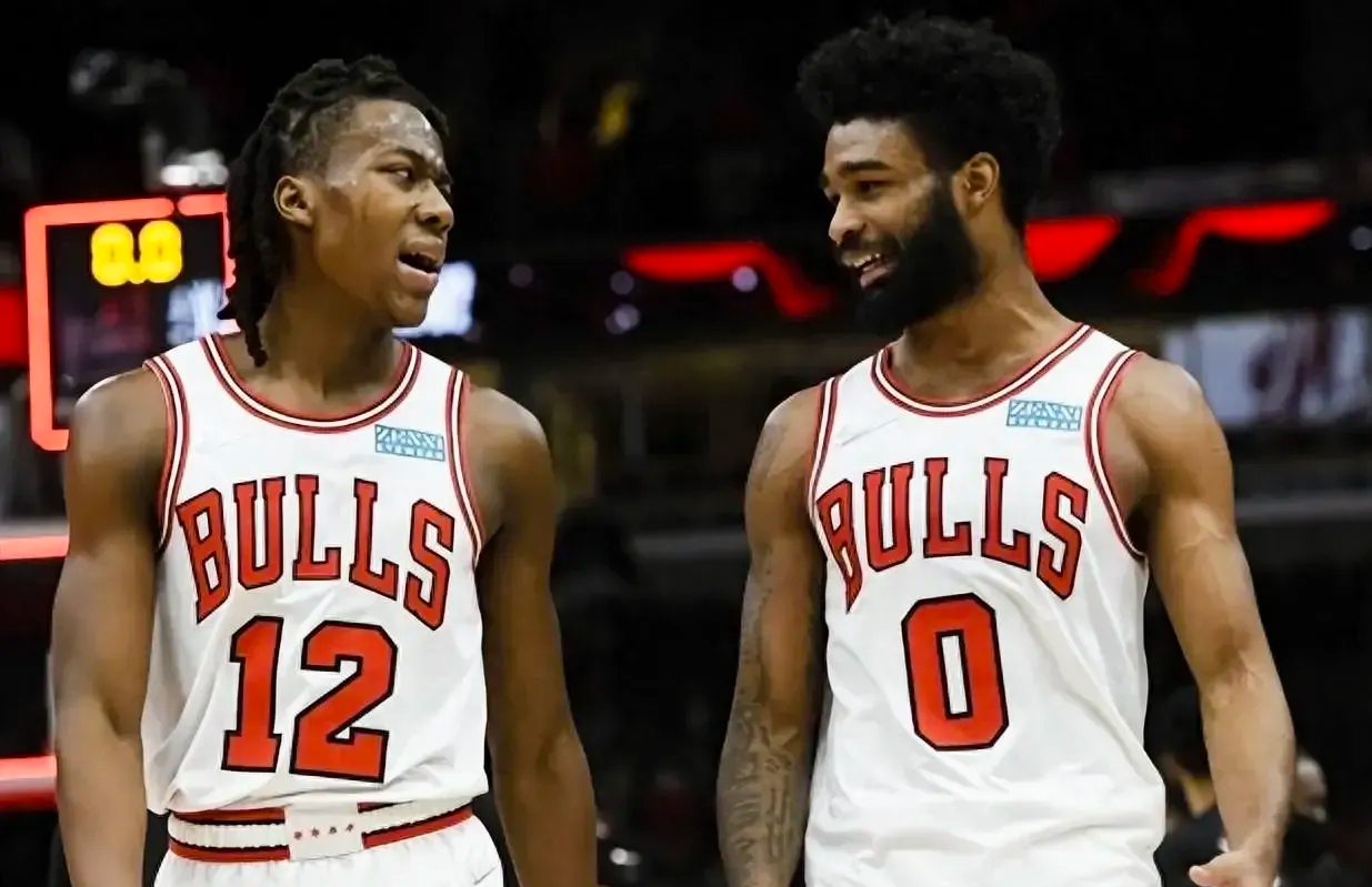 赛地聚焦：中超今晨热度飙升，芝加哥公牛扳平良机，话题不断，年轻球员得到机会的简单介绍开云直播